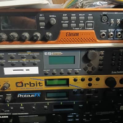 E-MU Systems ESI 4000  TURBO with MAX RAM and SD CARD UPGRADE! Rackmount 128-Voice Digital Sampler 1998 - 2000 - Black