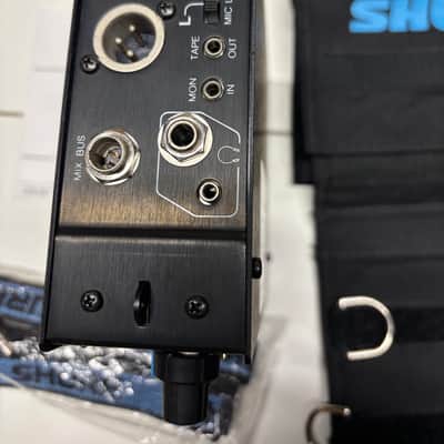 Shure FP33 Portable 3-Channel Remote Stereo Mixer 2010s - Black image 2