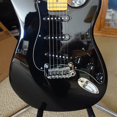 G&L USA Legacy - Black image 1