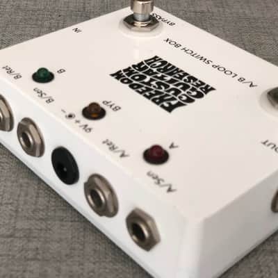 USED Freedom Custom Guitar Research A/B Loop Switch Box image 3
