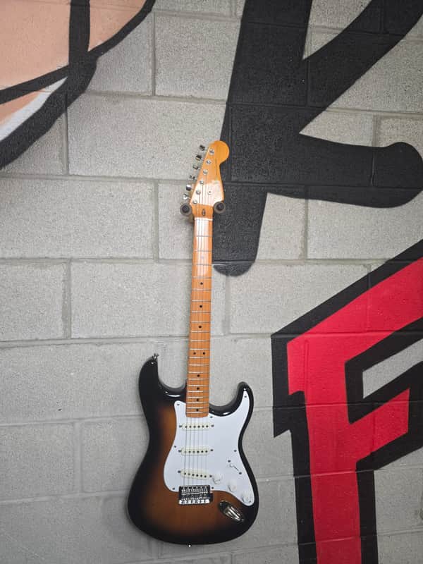 Squier Classic Vibe Stratocaster '50s 2009 - 2018 - 2-Color Sunburst image 1