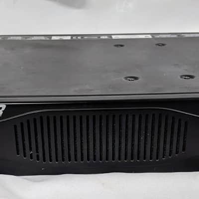 Behringer Europower EP1500 2 x 700 Watts Power Amplifier image 3