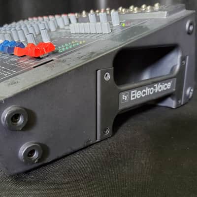 Electro-Voice PSX-600 8 channel powered mixer grey image 3