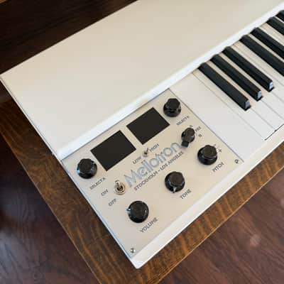 Mellotron M4000D Mini 2018 - Present White image 2