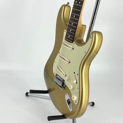 2009 Fender Custom Shop Custom Deluxe Stratocaster - HLE Gold image 8