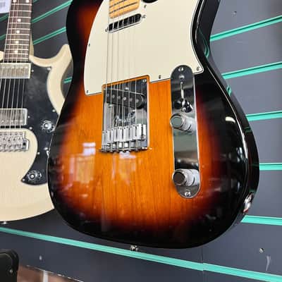 Fender American Standard Telecaster 2-Color Sunburst 2014 Electric Guitar image 6
