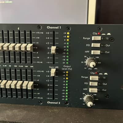 Ashly GQX-3102 Equalizer — Good image 4