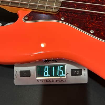 Squier Classic Vibe ‘60s Jazz Bass  2025 - Tahitian Coral / 8lbs. 11.5oz. #ICSE25015391 image 3