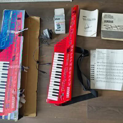 Yamaha SHS-10R Keytar 1987 - Red