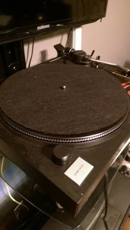 Pyle PLTTB1 Professional Belt Drive Turntable image 1