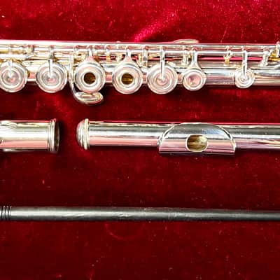 Yamaha YFL 282 Open Hole Flute 🔥 Plays Great🔥 Gorgeous 😎 image 3