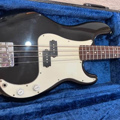 Fender Precision Bass (Made in Mexico ) 1994–1995 – Black – 8.5 lb image 3
