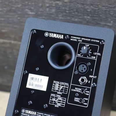 Yamaha HS5 Powered Studio Monitor 2-Way Bi-Amp 5" Studio Monitor (Single) w/Box image 12