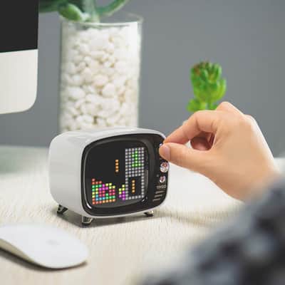 Retro Bluetooth Speaker - Pixel Art DIY Box, RGB Programmable 16X16 LED. image 3