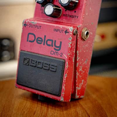 Boss DM-2 Delay 1982 MN3205 Chip image 2