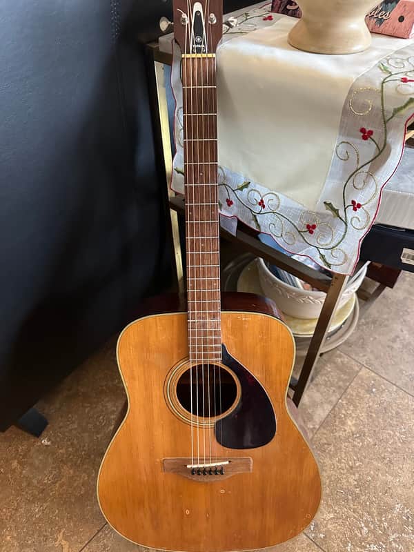 Yamaha FG-180 Jumbo Dreadnought Natural | Reverb