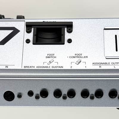 USED Yamaha MOTIF ES7 image 3