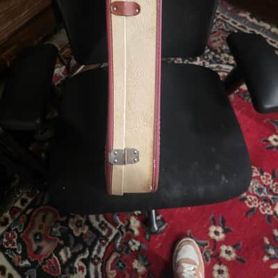 Unbranded Silvertone Harmony Kay Style Chipboard Guitar or Short Scale Bass Case 1960s image 7