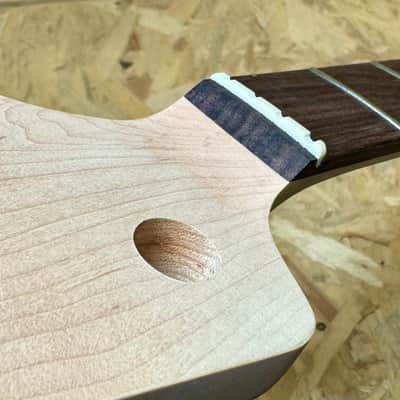 Luthier Made Jazz Bass neck image 6