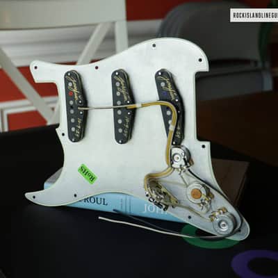 Josefina Hand-Wound Fender Custom Shop Troposphere Single Coil Pickups - Loaded Pickguard image 2