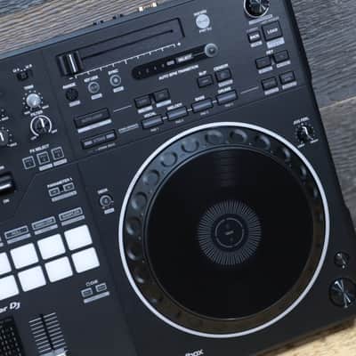 Pioneer DJ DDJ-REV5 Scratch-Style 2-Channel Performance DJ Controller w/Box image 14