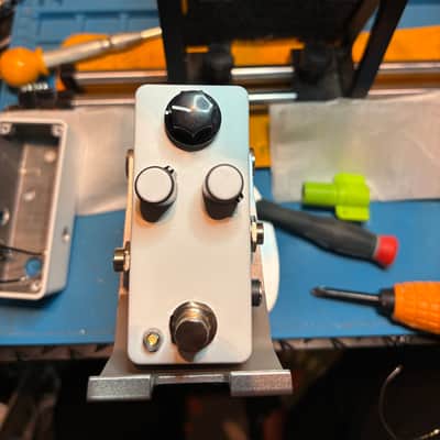 Patty’s Pedals JFET Boost/Overdrive - Matte White image 1