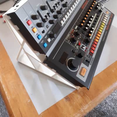 Roland TR-08 and JX-08 Boutique Synth Modules 2021 imagen 3
