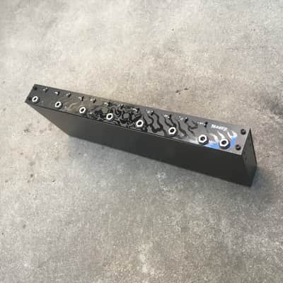 Jessup 6 Channel Amp Switcher JD-7 amp distribution 1 in, 7 out radial shotgun image 3