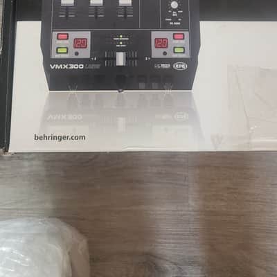 Behringer Pro Mixer VMX300USB 3-channel DJ Mixer 2010s - Standard image 1