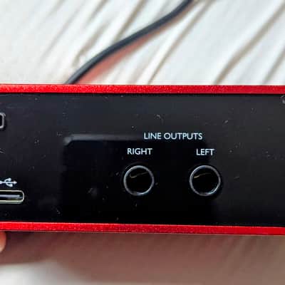 Focusrite Scarlett Solo 3rd Gen USB Audio Interface 2026- Red / Black image 3