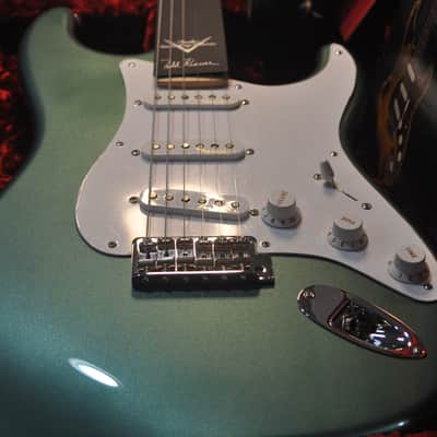 Fender Stratocaster 2022 - almond green Masterbuilt Todd Krause Eric clapton image 2