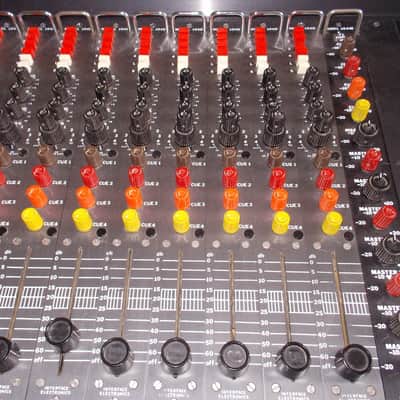 Interface Electronics Lou Stevenson Mixer 104D 16x4x2  1978  Analog imagen 4