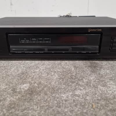 Akai AT-30 - Digital Synthesizer Tuner - Black - Excellent image 2