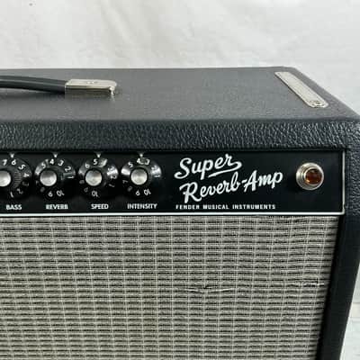 Fender '65 Super Reverb Reissue 4x10" Guitar Combo - Black image 4