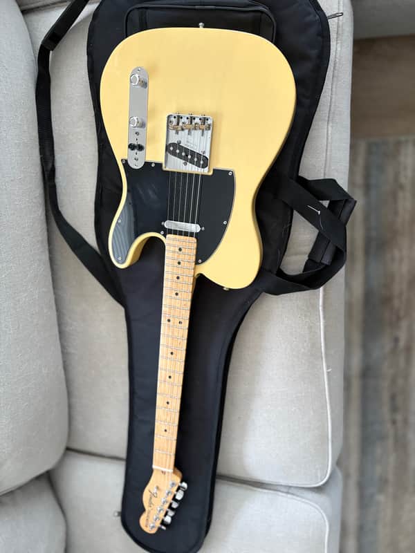 Little played Fender American Special Telecaster with gig bag