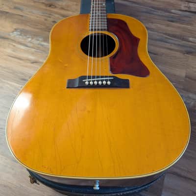 Gibson J-50 Sloped Shoulder Acoustic Dreadnought Guitar 1967 W/Gibson Case image 3