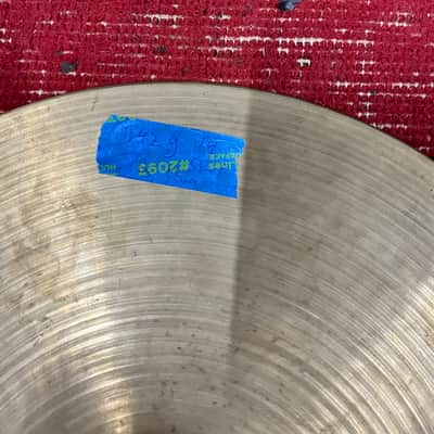 Zildjian Avedis thin stamp 14” 1142g cymbal 1970s image 2