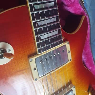 Solid Flame Maple Top Greco Egf-1800 Sunburst Super Real 1981 DryZ Brazilian Fretboard 1 piece body - Neck split - read descriptions image 13
