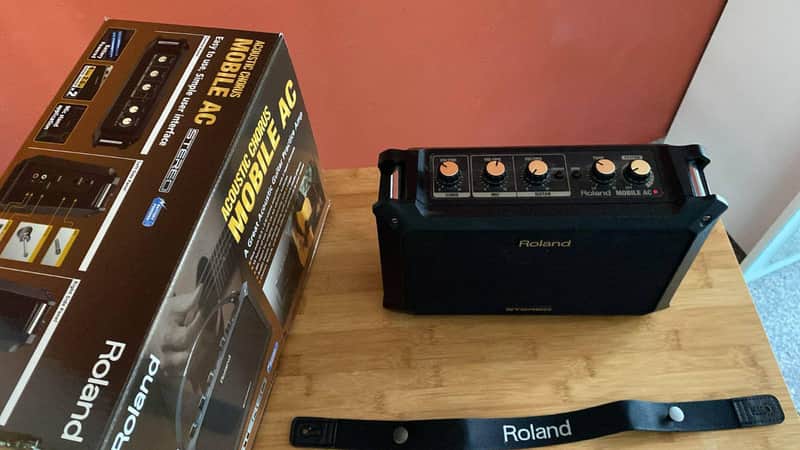 Roland Mobile AC Acoustic Chorus 5-Watt Guitar Combo Amp Amplifier Speaker open Box Condition image 1
