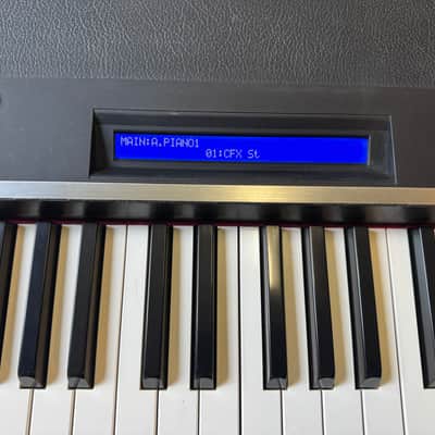 Yamaha CP4 Wooden 88 weighted wooden Key Stage Piano 2010s ,New Felt //ARMENS// image 5
