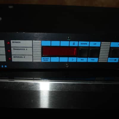 Digitech ips 33 harmonizer image 1