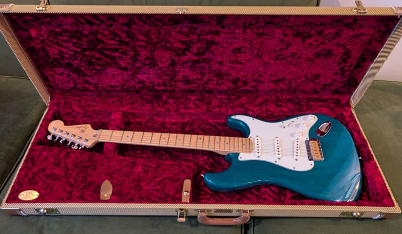 Fender American Deluxe Stratocaster with Maple Fretboard 1999 - 2003 - Teal Green Transparent