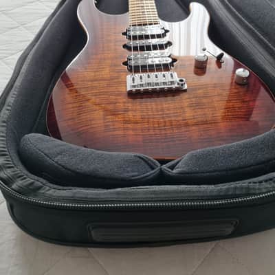 Suhr Modern Plus HSH with Roasted Maple Fretboard 2018 - Present - Bengal Burst Bild 5