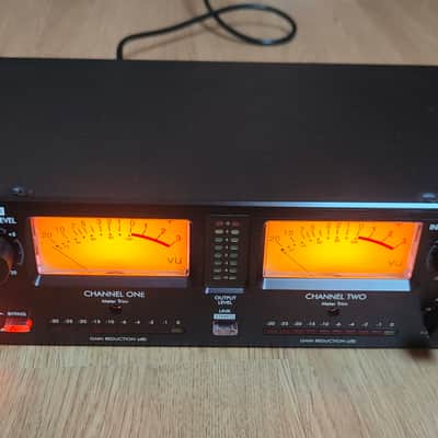 ART Pro VLA II 2-Channel Vactrol Compressor | Reverb