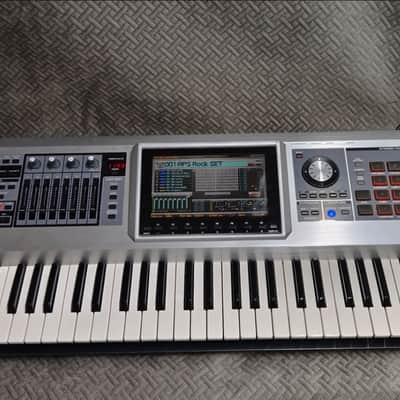 Roland Fantom G7 ✅ Ultimate 76-Key Workstation Flagship ✅ Advanced SonicCell Sound Engine ✅ Fully Checked & Cleaned ✅ Massive Color Display & Sequencing Power ✅ FREE Worldwide Shipping