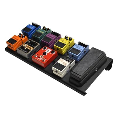 Gator GPB-BAK Large Lightweight Aluminum Pedal Board with Carry Bag, Black image 3