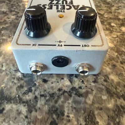 Dominion Electric Faceless Fuzz CV7005 image 4