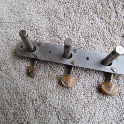 Kluson 3 On A Strip  Treble Side Tuners Wartime 3 Per Side Tuners Need Buttons Genuine Vintage Parts image 3