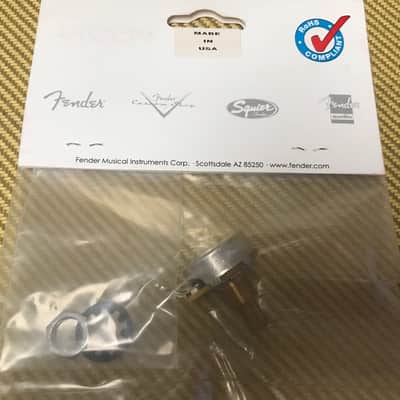 005-9714-000 CTS Fender 250K Full Sized Solid Shaft Potentiometer Guitar/Bass Audio & Tone A PNL MNT image 3