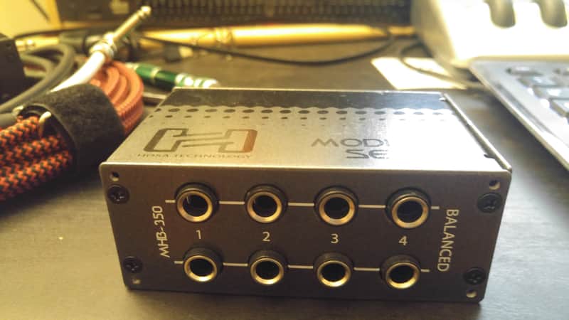 Hosa MHB-350 1/4" TRS Patchbay Module image 2